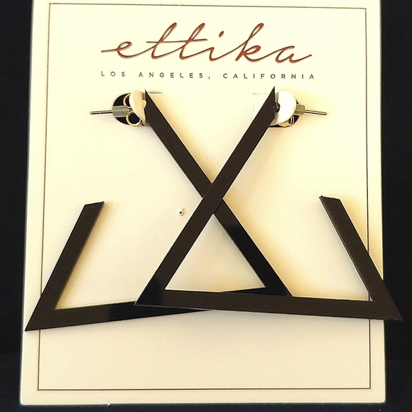 ettika Jewelry - NWOT ettika Black Triangle Hoops